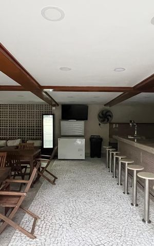 Apartamento à venda com 82m², 2 quartos e 2 vagas Apartamento à venda com 82m², 2 quartos e 2 vagasChurrasqueira