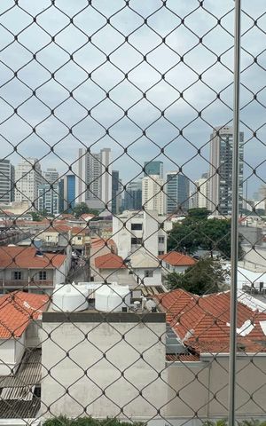 Apartamento à venda com 82m², 2 quartos e 2 vagas Apartamento à venda com 82m², 2 quartos e 2 vagasVaranda