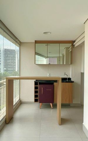 Apartamento à venda com 82m², 2 quartos e 2 vagas Apartamento à venda com 82m², 2 quartos e 2 vagasVaranda