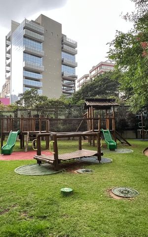 Apartamento à venda com 82m², 2 quartos e 2 vagas Apartamento à venda com 82m², 2 quartos e 2 vagasPlayground