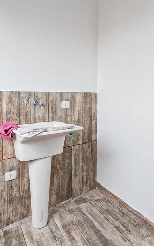 Casa para alugar com 90m², 2 quartos e sem vaga