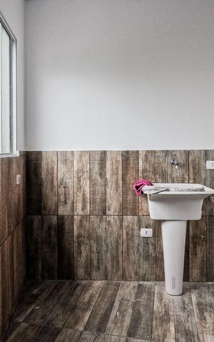 Casa para alugar com 90m², 2 quartos e sem vaga