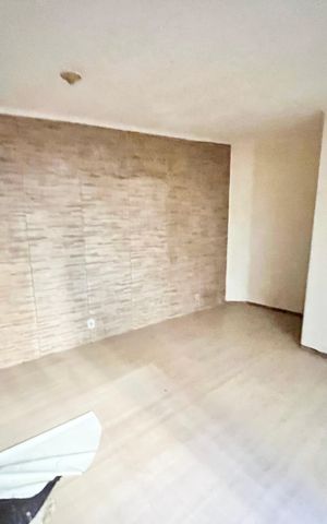 Casa à venda com 170m², 2 quartos e 1 vaga Casa à venda com 170m², 2 quartos e 1 vagaSala 2