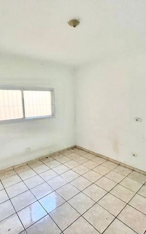 Casa à venda com 170m², 2 quartos e 1 vaga Casa à venda com 170m², 2 quartos e 1 vagaSala de Jantar