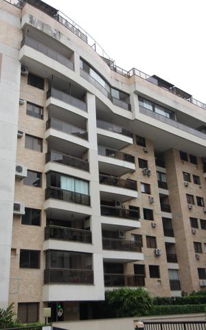 Apartamento à venda com 148m², 2 quartos e 2 vagasFachada