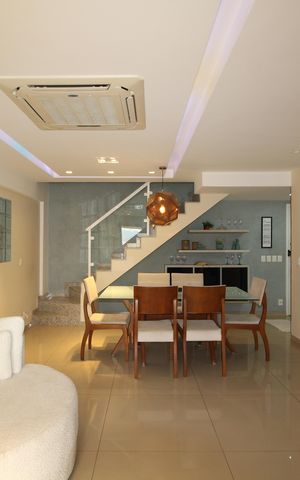 Apartamento à venda com 148m², 2 quartos e 2 vagasSala