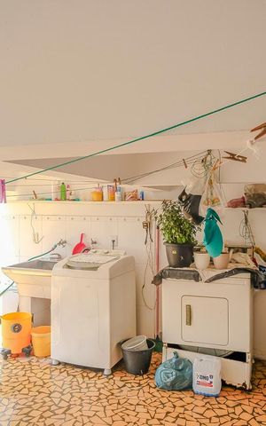 Casa à venda com 340m², 3 quartos e 2 vagasÁrea de serviço