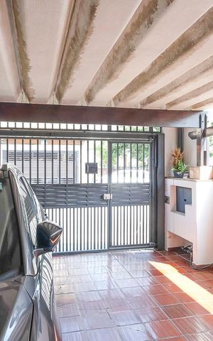 Casa à venda com 340m², 3 quartos e 2 vagasGaragem