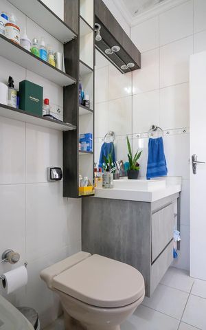 Casa à venda com 340m², 3 quartos e 2 vagasBanheiro da suíte
