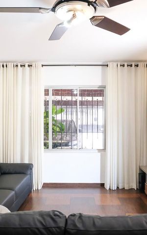 Casa à venda com 340m², 3 quartos e 2 vagasSala