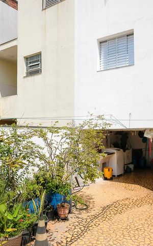 Casa à venda com 340m², 3 quartos e 2 vagasQuintal