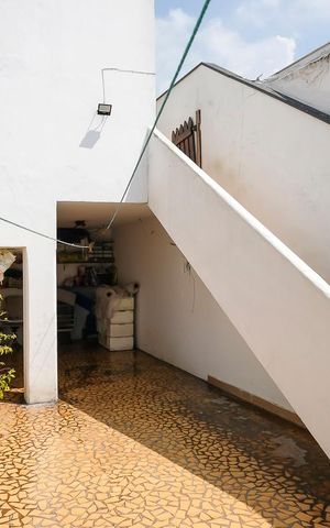 Casa à venda com 340m², 3 quartos e 2 vagasQuintal