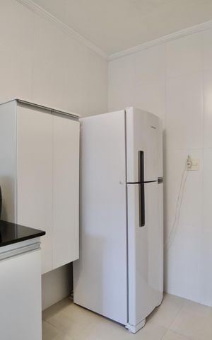 Apartamento à venda com 106m², 3 quartos e sem vaga Apartamento à venda com 106m², 3 quartos e sem vagaCozinha