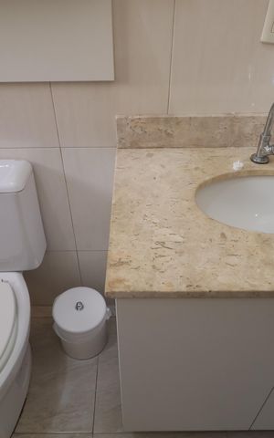 Casa à venda com 163m², 3 quartos e 4 vagasBanheiro