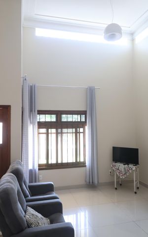 Casa à venda com 163m², 3 quartos e 4 vagasSala de TV