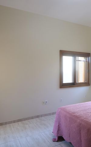 Casa à venda com 163m², 3 quartos e 4 vagasSuite