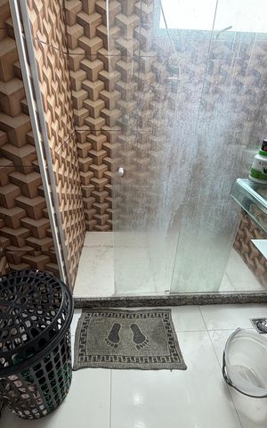 Apartamento à venda com 51m², 2 quartos e 1 vaga Apartamento à venda com 51m², 2 quartos e 1 vagaBanheiro Social