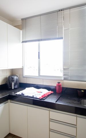 Apartamento à venda com 55m², 3 quartos e 1 vaga Apartamento à venda com 55m², 3 quartos e 1 vagaCozinha e Área de Serviço
