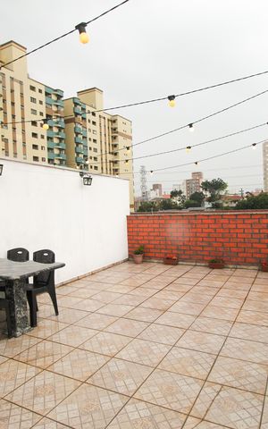 Apartamento à venda com 180m², 3 quartos e 2 vagas Apartamento à venda com 180m², 3 quartos e 2 vagasCobertura