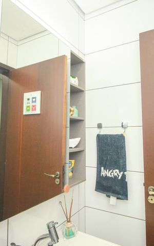 Apartamento à venda com 180m², 3 quartos e 2 vagas Apartamento à venda com 180m², 3 quartos e 2 vagasBanheiro Social