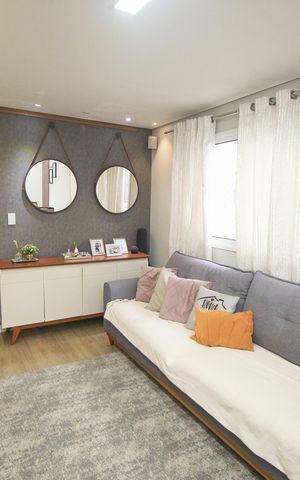 Apartamento à venda com 180m², 3 quartos e 2 vagas Apartamento à venda com 180m², 3 quartos e 2 vagasSala