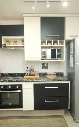 Apartamento à venda com 180m², 3 quartos e 2 vagas Apartamento à venda com 180m², 3 quartos e 2 vagasCozinha