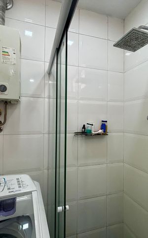 Apartamento à venda com 75m², 2 quartos e 1 vaga Apartamento à venda com 75m², 2 quartos e 1 vagaBanheiro social