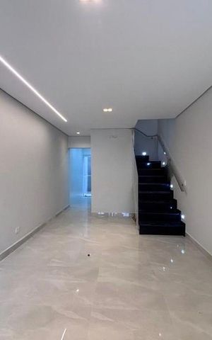 Casa à venda com 141m², 2 quartos e 4 vagas Casa à venda com 141m², 2 quartos e 4 vagasFoto 09