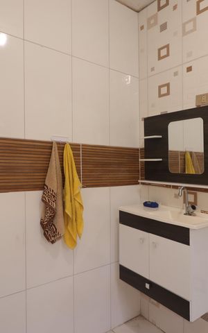 Casa à venda com 250m², 3 quartos e 2 vagasBanheiro da Suíte