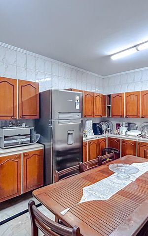 Casa à venda com 500m², 5 quartos e 2 vagasCozinha