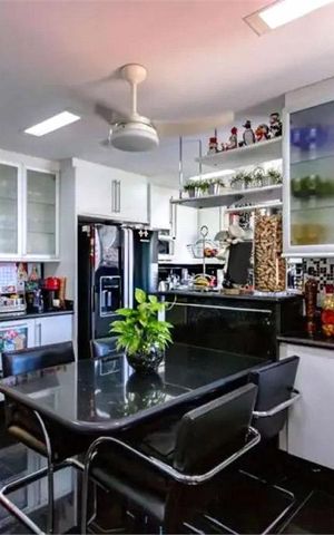 Apartamento à venda com 300m², 4 quartos e 4 vagas