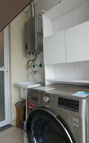 Apartamento à venda com 72m², 2 quartos e 1 vagaÁrea de Serviço