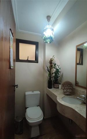 Casa à venda com 144m², 3 quartos e 1 vaga
