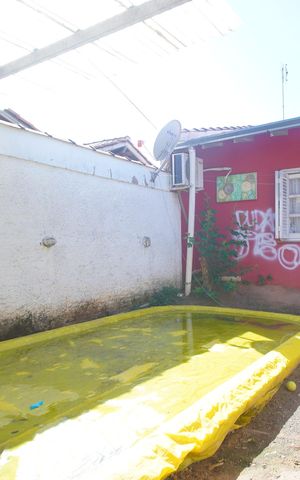 Casa à venda com 144m², 3 quartos e 1 vagaPiscina