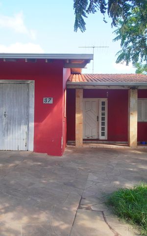 Casa à venda com 144m², 3 quartos e 1 vagaGaragem
