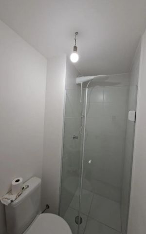 Apartamento à venda com 33m², 2 quartos e sem vagaBanheiro