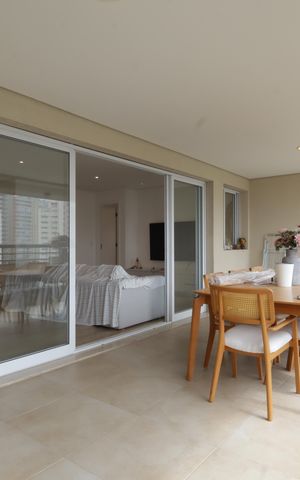 Apartamento à venda com 138m², 3 quartos e 4 vagasVaranda gourmet