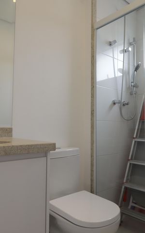 Apartamento à venda com 138m², 3 quartos e 4 vagasBanheiro da Suíte 2