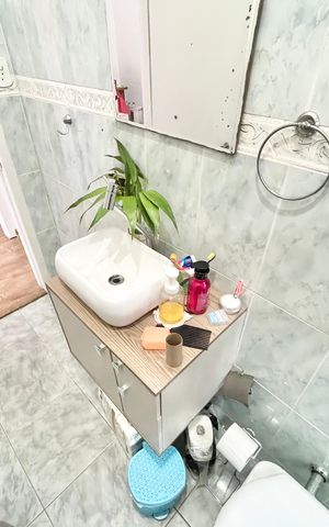 Apartamento à venda com 45m², 2 quartos e 1 vaga Apartamento à venda com 45m², 2 quartos e 1 vagaBanheiro