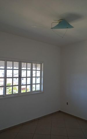 Casa para alugar com 270m², 5 quartos e 5 vagas Casa para alugar com 270m², 5 quartos e 5 vagasQuarto