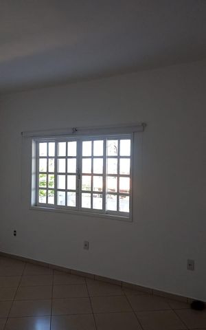 Casa para alugar com 270m², 5 quartos e 5 vagas Casa para alugar com 270m², 5 quartos e 5 vagasQuarto