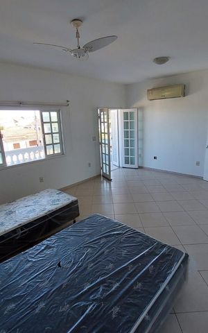 Casa para alugar com 270m², 5 quartos e 5 vagas Casa para alugar com 270m², 5 quartos e 5 vagasQuarto