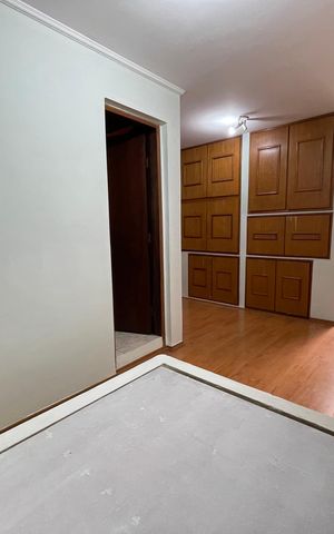 Casa à venda com 200m², 4 quartos e 2 vagas Casa à venda com 200m², 4 quartos e 2 vagasQuarto 3