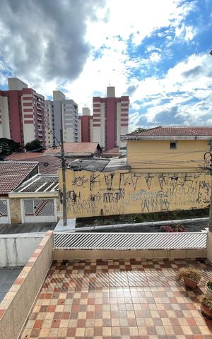 Casa à venda com 200m², 4 quartos e 2 vagas Casa à venda com 200m², 4 quartos e 2 vagasVista do Quarto 4