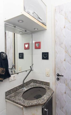 Casa de condomínio à venda com 90m², 3 quartos e 2 vagas Casa de condomínio à venda com 90m², 3 quartos e 2 vagasBanheiro