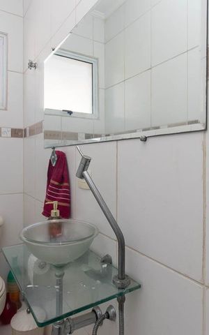 Casa de condomínio à venda com 90m², 3 quartos e 2 vagas Casa de condomínio à venda com 90m², 3 quartos e 2 vagasLavabo