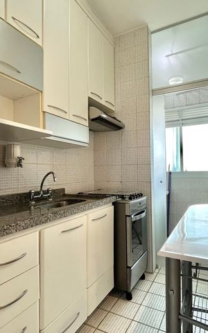 Apartamento à venda com 42m², 1 quarto e 1 vaga Apartamento à venda com 42m², 1 quarto e 1 vagaCozinha