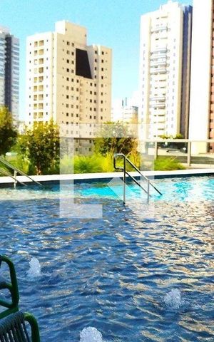 Apartamento à venda com 41m², 1 quarto e 1 vaga Apartamento à venda com 41m², 1 quarto e 1 vagaÁrea comum - Piscina