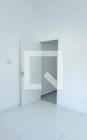 Casa à venda com 273m², 5 quartos e 4 vagas Casa à venda com 273m², 5 quartos e 4 vagasCozinha casa 1