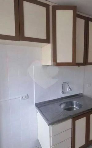 Apartamento à venda com 32m², 1 quarto e sem vaga